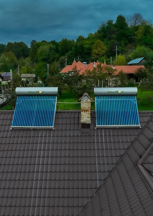 Comparație: panouri solare presurizate / nepresurizate / colectoare solare