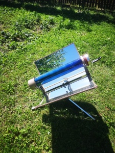 Grătar solar portabil pentru camping și picnic, cu tub vidat – fără gaz, curent sau cărbuni - Img 3