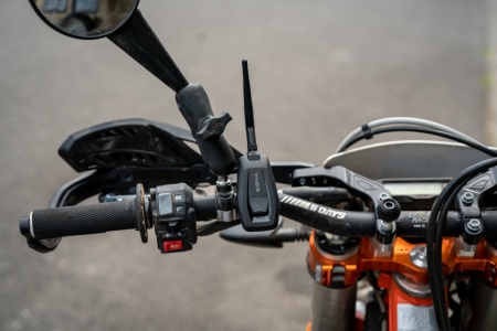 +MESH, Sena Bluetooth-ról MESH-re bővítő Intercom adapter - Img 6