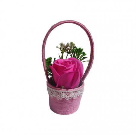 Aranjament floral superb lucrat manual cu un trandafir de sapun X51