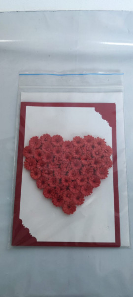 Felicitare cu floare si petale 3D lucrate manual cod k724