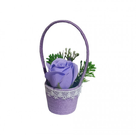 Aranjament floral superb lucrat manual cu un trandafir de sapun X46