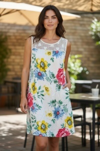 Rochie dama fabricatie Italia, croiala moderna, usoara si eleganta
