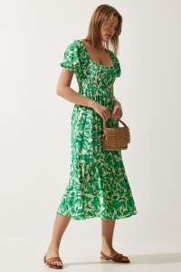 Rochie lunga de vara cu model floral elegant