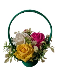 Aranjament deosebit cu trandafiri din sapun cod x40122