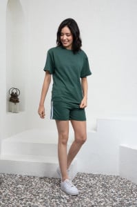 compleu calitativ de dama cu tricou si pantaloni scurti cod p366 - Img 1
