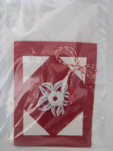 Felicitare cu floare si petale 3D lucrata manual cod 45993 - Img 2