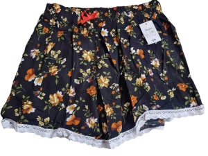 Pantaloni scurti inflorati din panza model nou cod x5333
