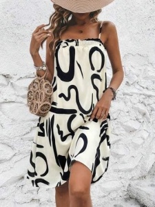 Rochie dama fabricatie Italia, croiala moderna, usoara si eleganta