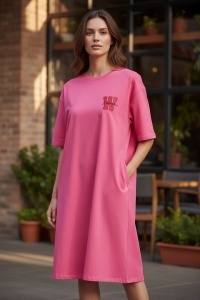 Rochie dama scurta sport, perfecta pentru vara
