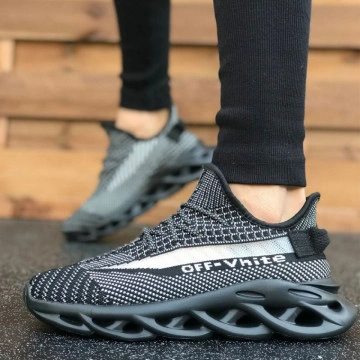 Pantofi sport barbati, negri, comozi, usori, cu siret, ideali pentru alergat
