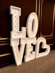 Set Litere LOVE cu LED – 100 cm | Litere Volumetrice pentru Nunți & Evenimente Romantice - Img 4