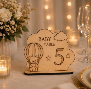 Numere de masă Baby Balloon – Placaj Natur | 15 cm / 20 cm