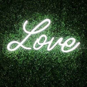 Semn Luminos LED Neon „Love” – 60 cm (Plexiglas Transparent)