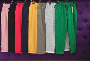 Pantaloni elastici confortabili