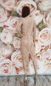 rochie eleganta flori reliefate material brodat