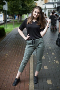 Pantaloni slim elastici casual moda