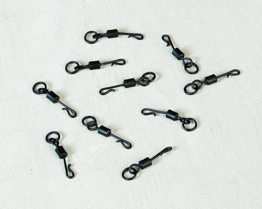 Quick change swivel with ring
