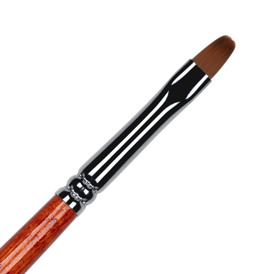 pensule-unghii-modele-de-precizie