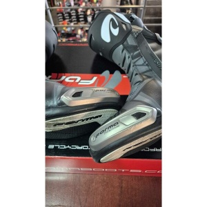 Cizme sport/touring FORMA PHANTOM - Produs RESIGILAT - Img 6