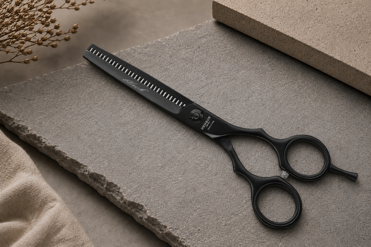 Foarfecă de filat profesională Henbor Black Line 5.5