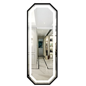 Mobilier frizerie cu un scaun coafor - Amenajare salon infrumusetare - Img 2