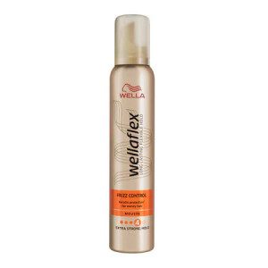 Spuma de par Wella Wellaflex Frizz Control pentru fixare puternica, 200 ml