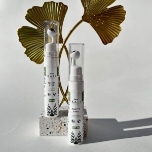 Pretty Eyes No. 40 – Cremă contur pentru ochi cu cofeină împotriva cearcănelor și ridurilor, 15ml, Kati Naturals
