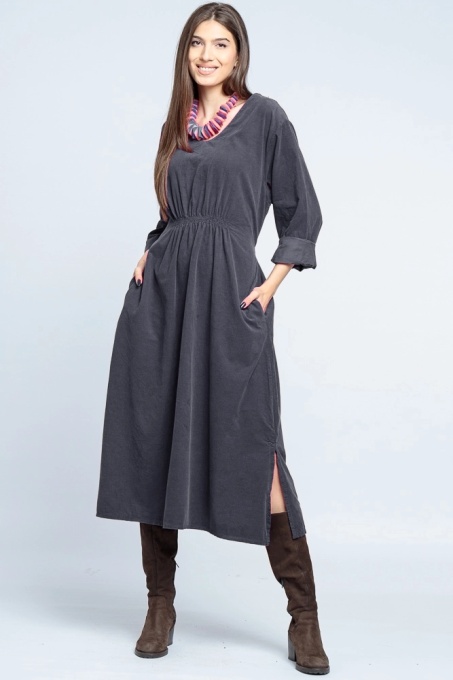 Rochie din catifea reiata gri, cu elastic sub bust