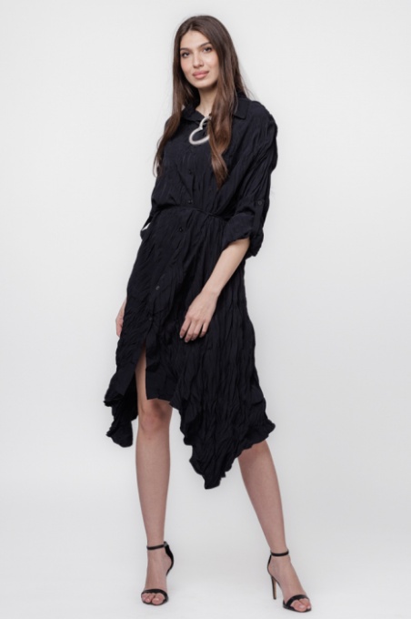 Rochie camasa creponata, in colturi, neagra