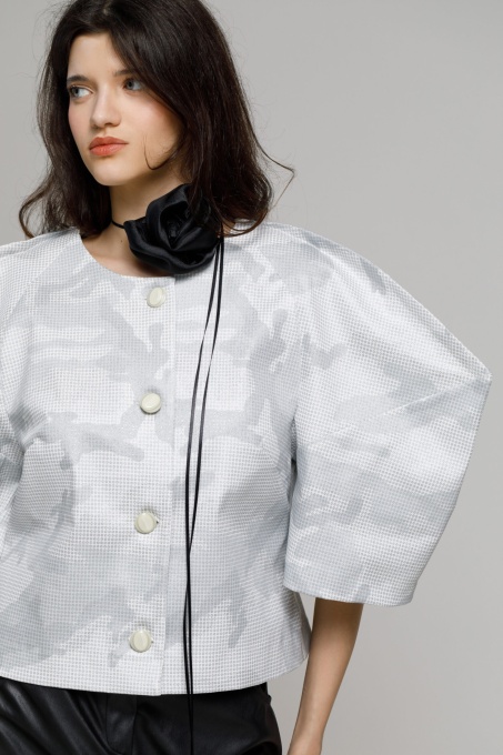 Silver LARK jacket with highlighted shoulders