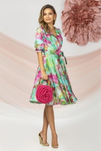 Rochie de zi eleganta in clos cu imprimeu floral multicolor