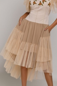 VALY24 cream dress with ruffles in tulle - Img 5