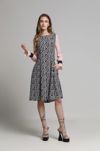 VIVIA dress with black and white floral print - Img 1