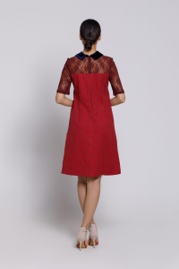 GENNY dress in fabric with red stripes and lace - Img 6