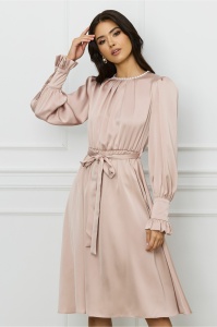 Rochie DY Fashion bej cu perle si cordon in talie