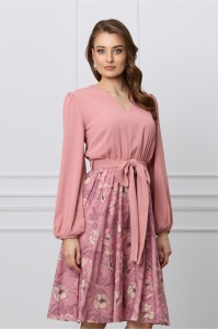 Rochie Dy Fashion roz cu imprimeu pe fusta si cordon in talie