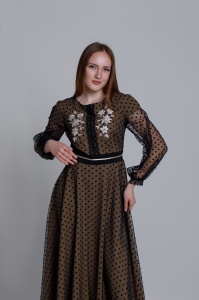 Rikaya Long cream dress in black tulle with polka dots - Img 2