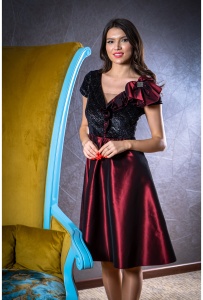Rochie eleganta clos din tafta bordo si catifea cu glitter