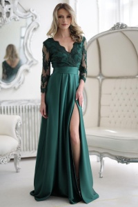 Rochie lunga din tafta verde cu broderie in partea superioara