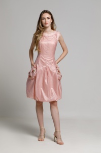 Rochie TARA roz cu broderie