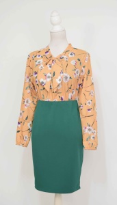 Compleu bluza mustar cu flori si fusta verde - Img 2