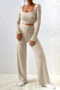 Compleu tetra Charlotte, cu bluza crop, decolteu amplu si pantaloni lejeri, Crem - Img 4