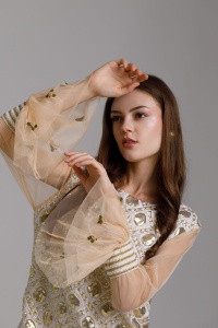 ORELIA 24 dress in gold brocade and tulle with floral embroidery - Img 1