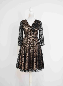 Rochie de ocazie clos bej-auriu cu broderie 3d Caroline - Img 5