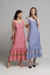 IVY dress with blue checkered ruffles - Img 1