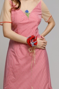 IVY dress with red checkered ruffles - Img 4