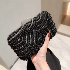 Geanta clutch negru cu perle 1006 05
