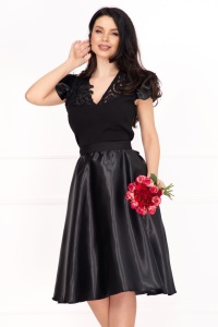 Rochie de ocazie neagra in clos cu fulgi si broderie