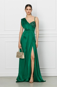 Rochie Moze lunga verde cu strasuri la bust